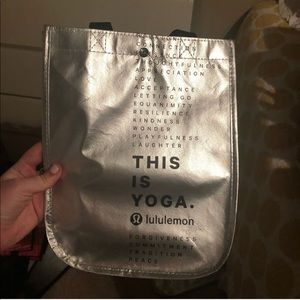 Lululemon small bag